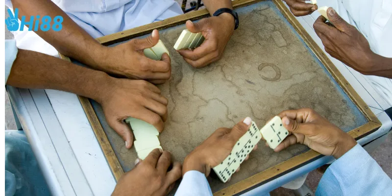 Cách chơi bài domino